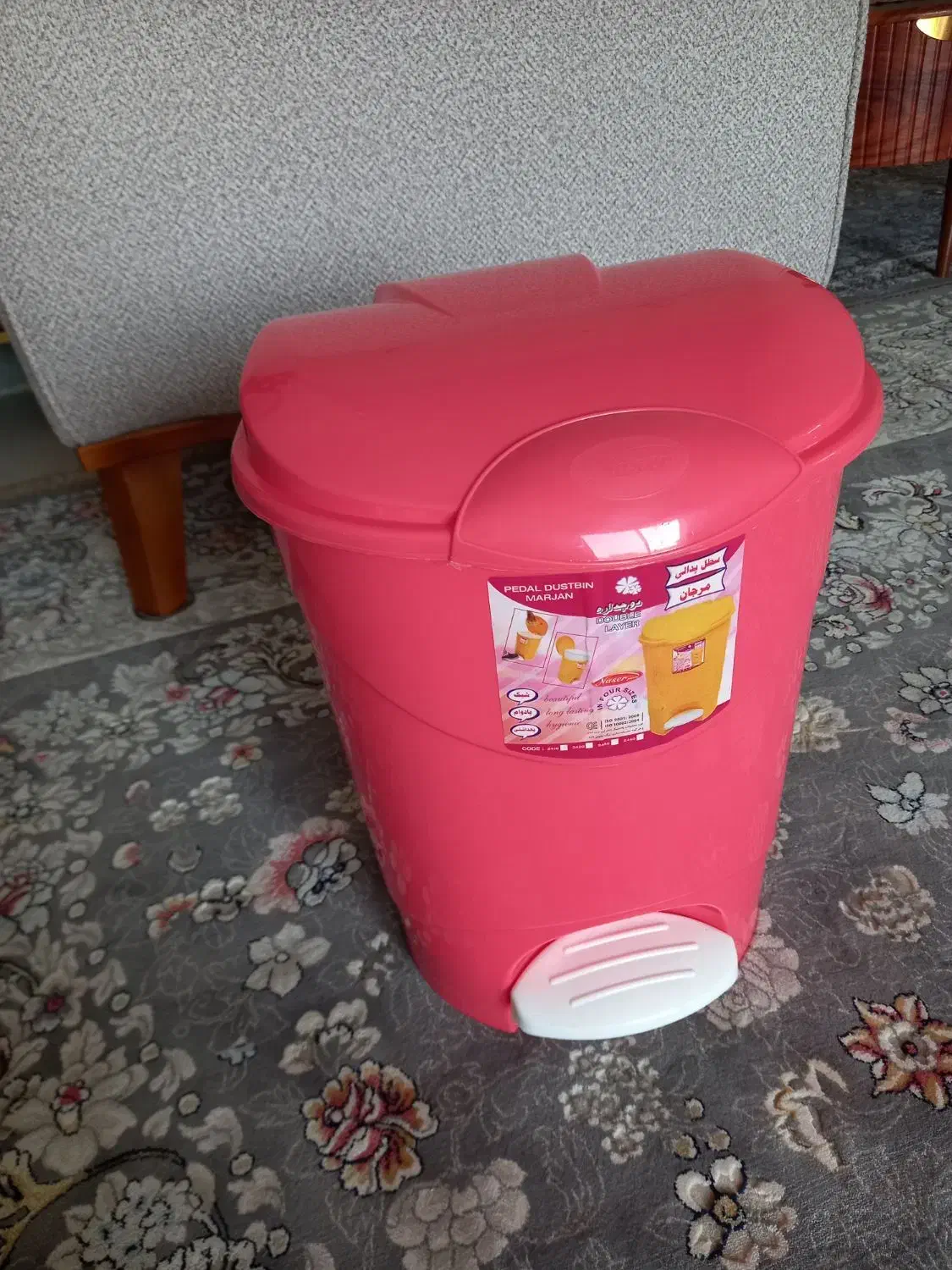 سلطل آشغال زیر و رو آشپزخونه|لوازم نظافت|تنکابن, |دیوار