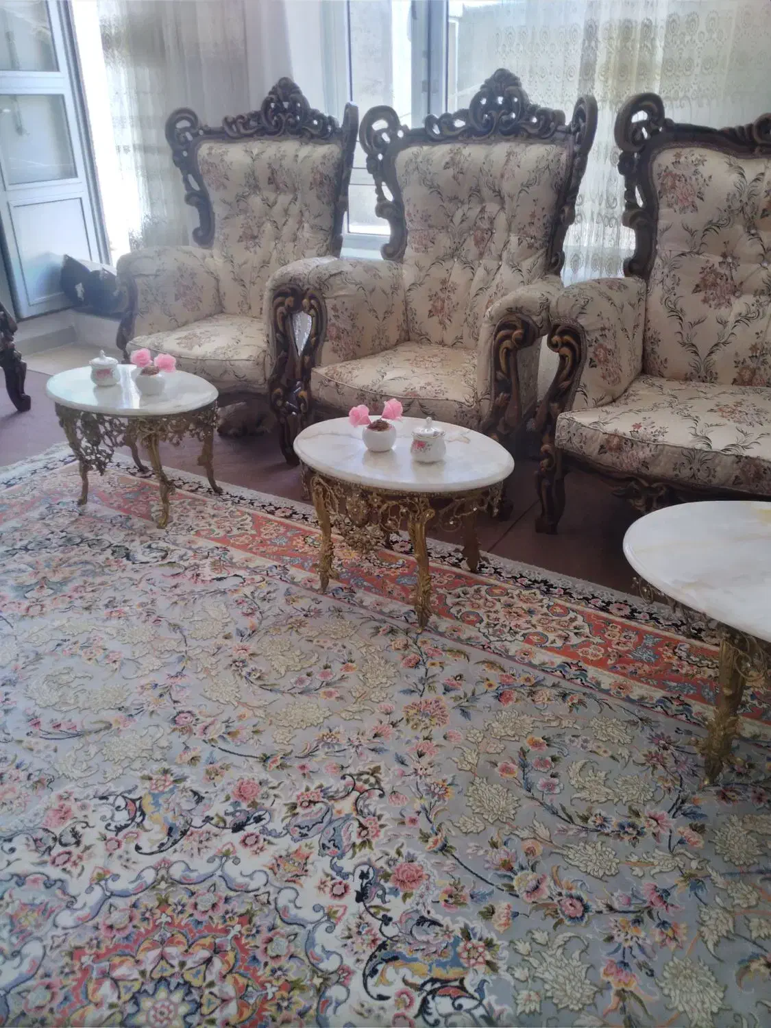 جلو مبلی عسلی برنز|مبلمان خانگی و میز عسلی|اهر, |دیوار