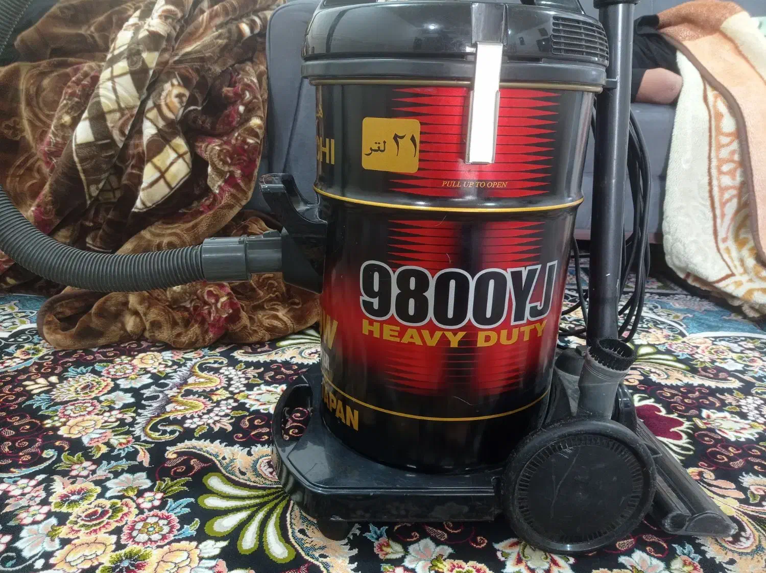 جارو برقی هیتاشی21لیتر 2300|جاروبرقی، جارو شارژی، بخارشو|قشم, |دیوار