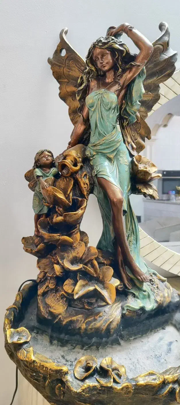 یک عدد آبنما به فروش میرسد|مجسمه، تندیس، ماکت|تهران, والفجر (افسریه)|دیوار