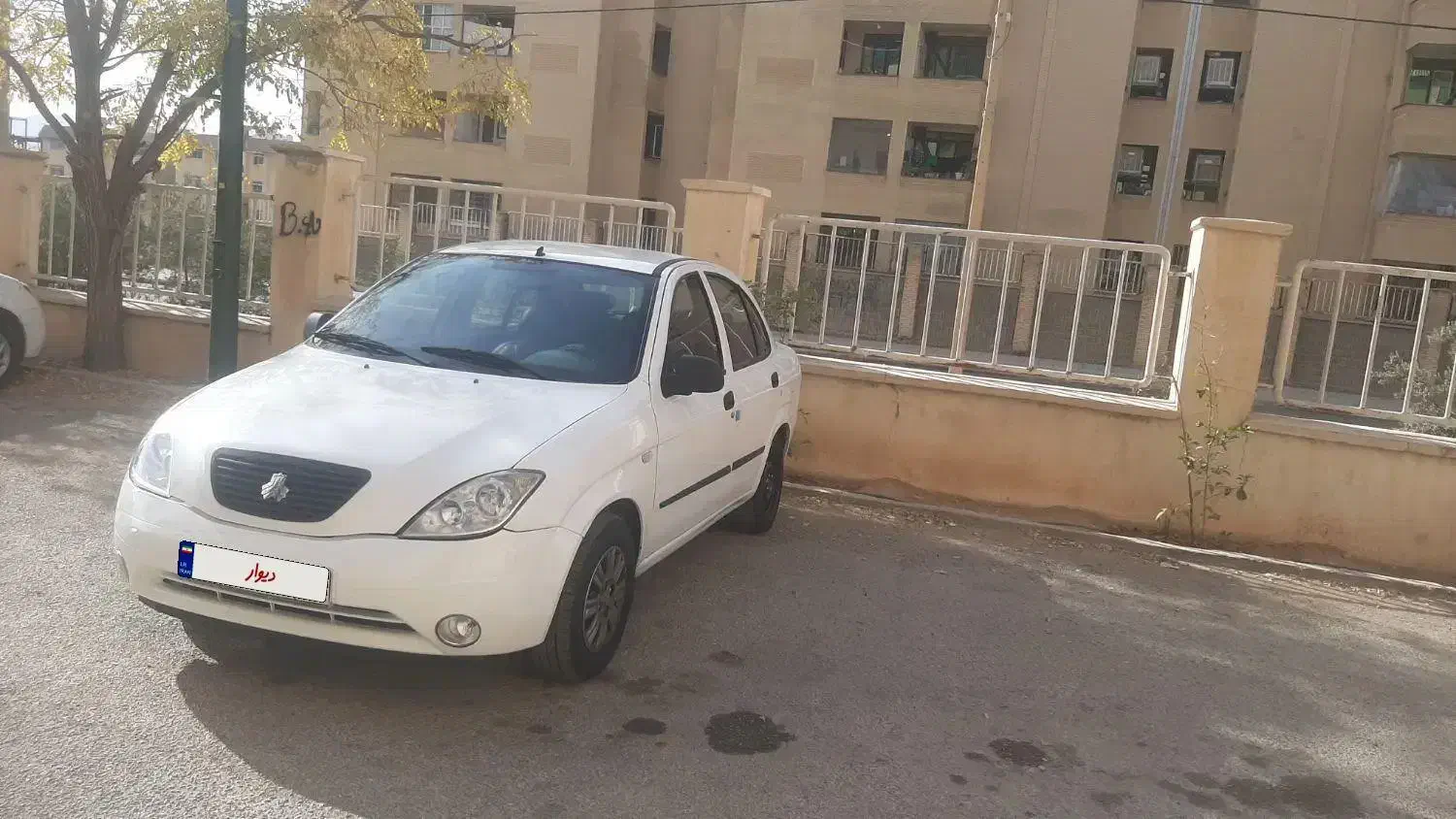 تیبا 1401|خودرو سواری و وانت|صدرا-فارس, فاز ۱|دیوار