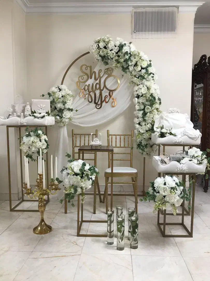 گل مصنوعی و جایگاه عروس بله برون و نامزدی|گل مصنوعی|تهران, تهرانپارس غربی|دیوار