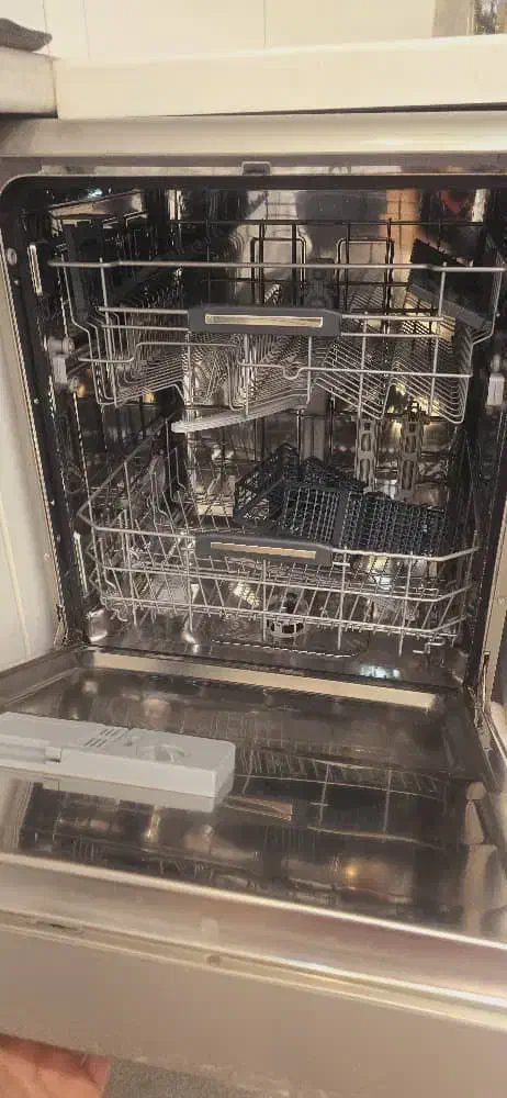 ظرف شویی نو بزرگ|ماشین ظرفشویی|صدرا-فارس, فاز ۱|دیوار