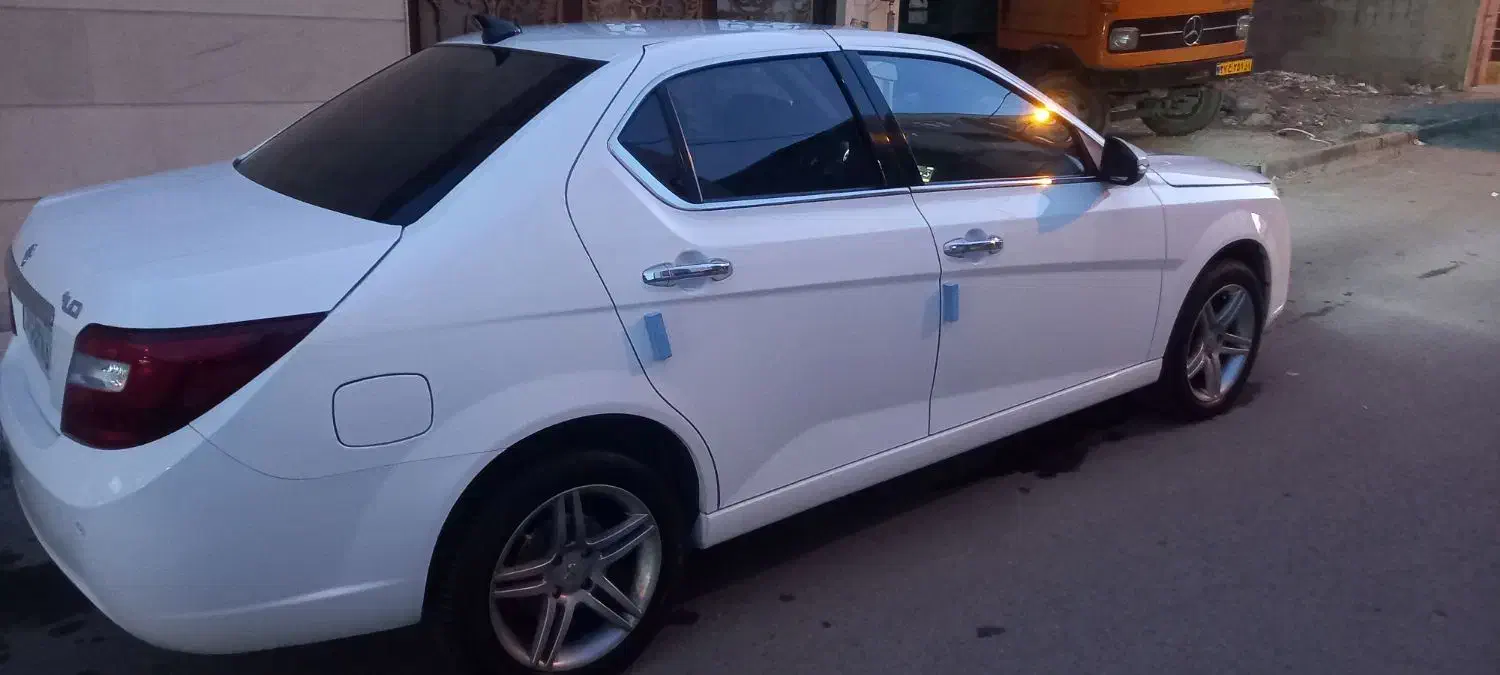 دنا پلاس مدل اخر401 کم‌کار|خودرو سواری و وانت|سنندج, |دیوار