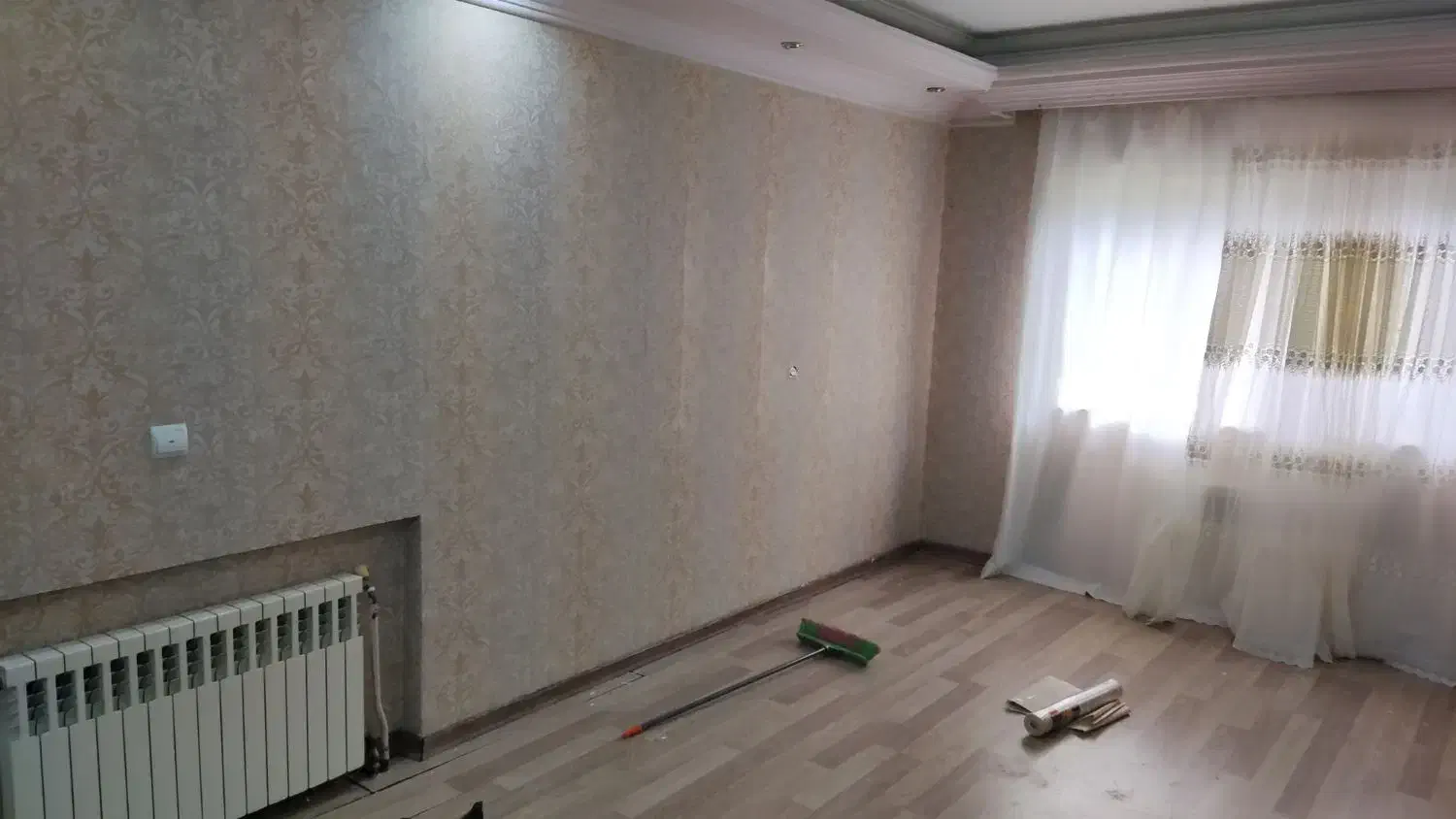 نصب کاغذدیواری، پوستر، ترمووال و ماربل شیت|خدمات پیشه و مهارت|گرگان, |دیوار