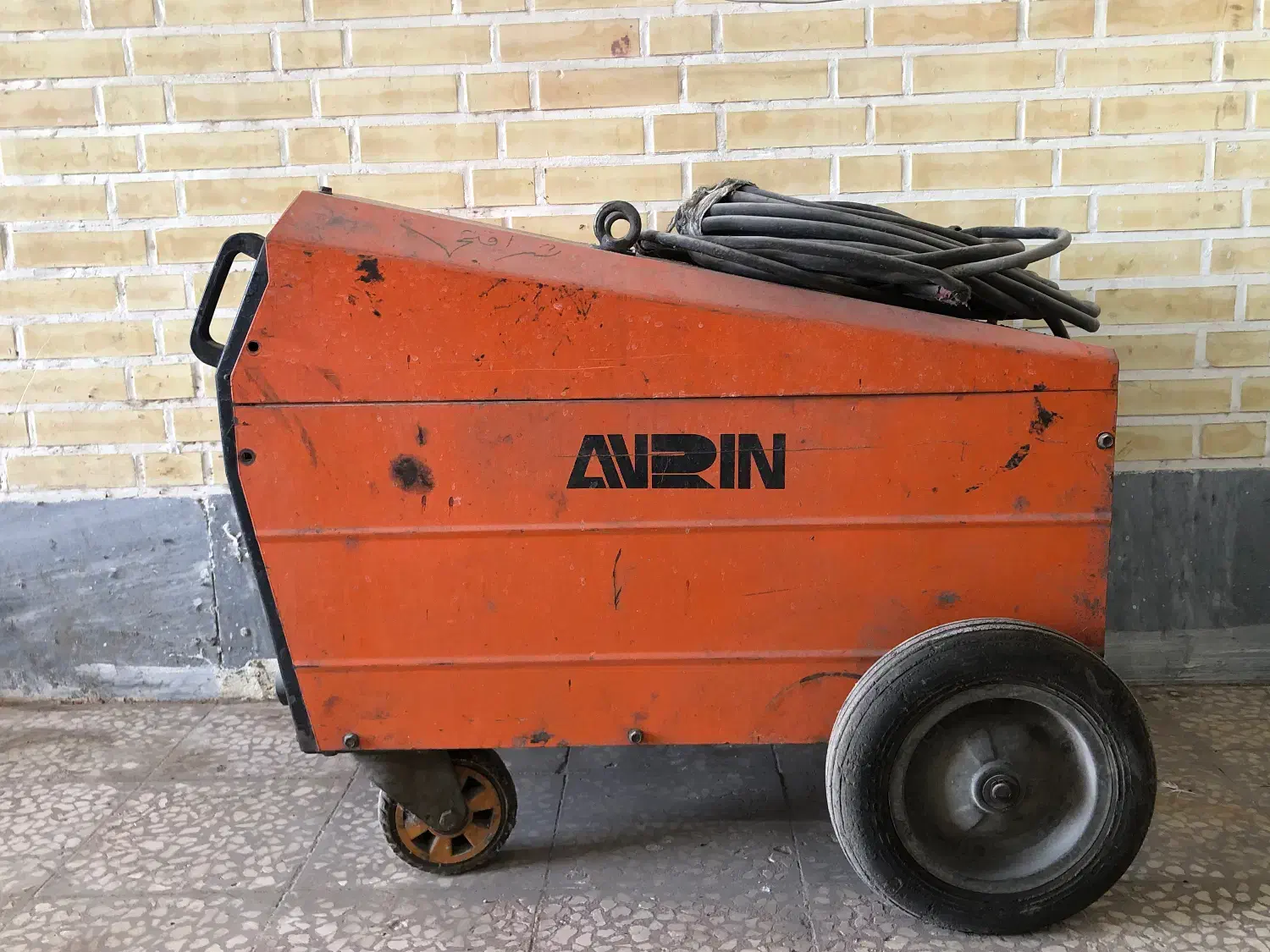 دستگاه جوش صنعتی اورین|ماشین‌آلات صنعتی|کاشان, شهرک صنایع کارگاهی امیرکبیر|دیوار