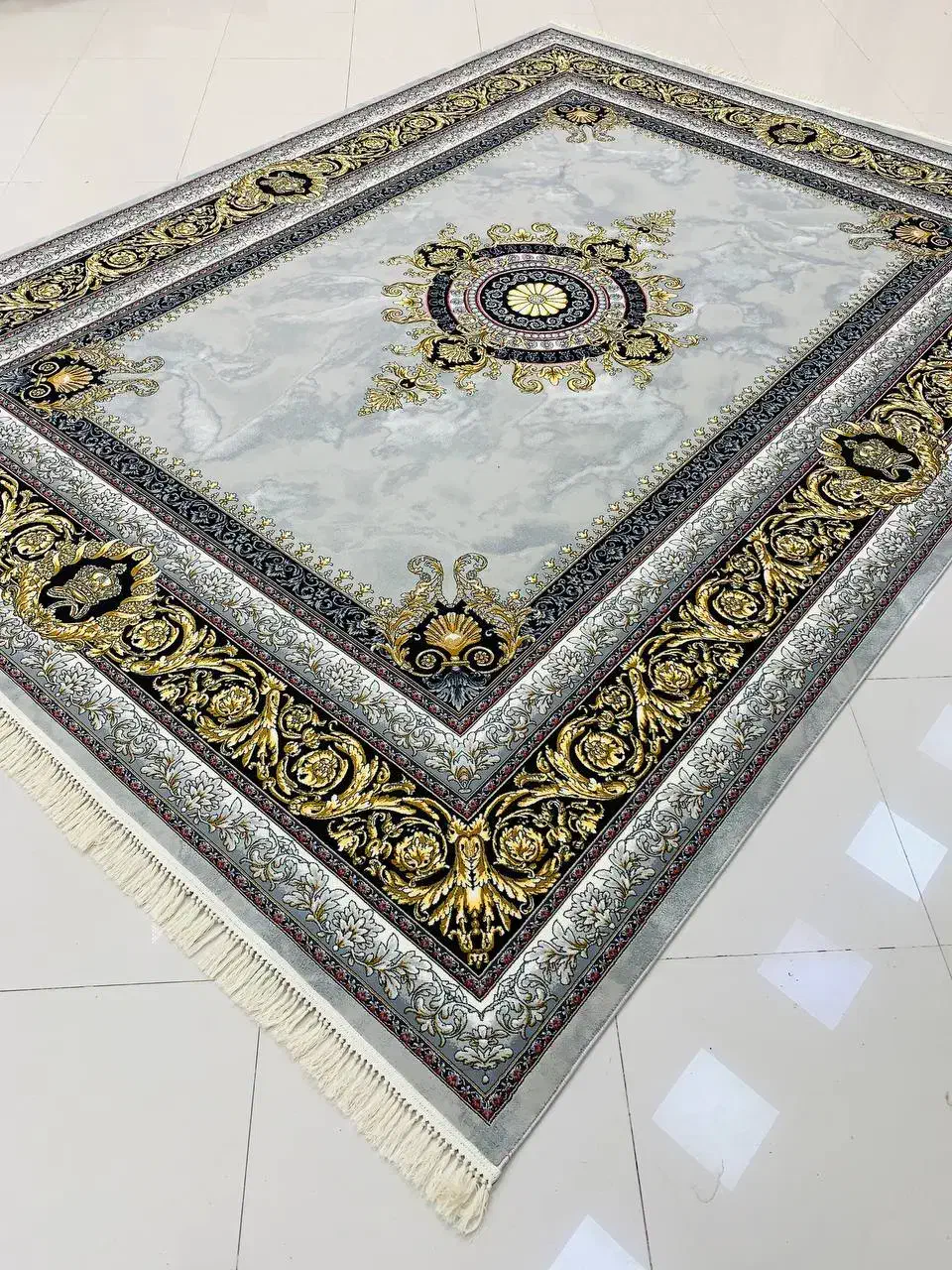 فرش های 700شانه تراکم 2550تمام نخ 10رنگ|فرش|قرچک, زیبا شهر|دیوار