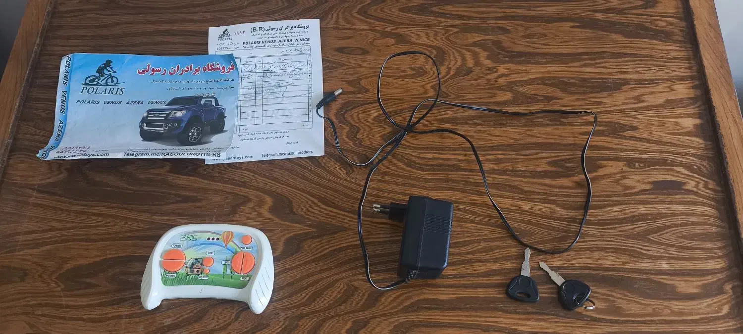 ماشین شارژی دو موتوره طرح بنز|اسباب‌بازی بچه|تهران, شهرک پرواز|دیوار