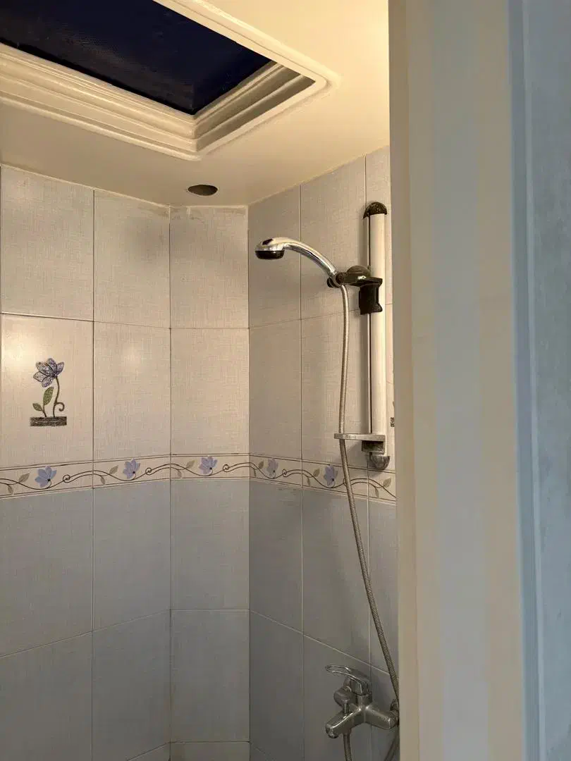 اشراقی۷۰متری رهن