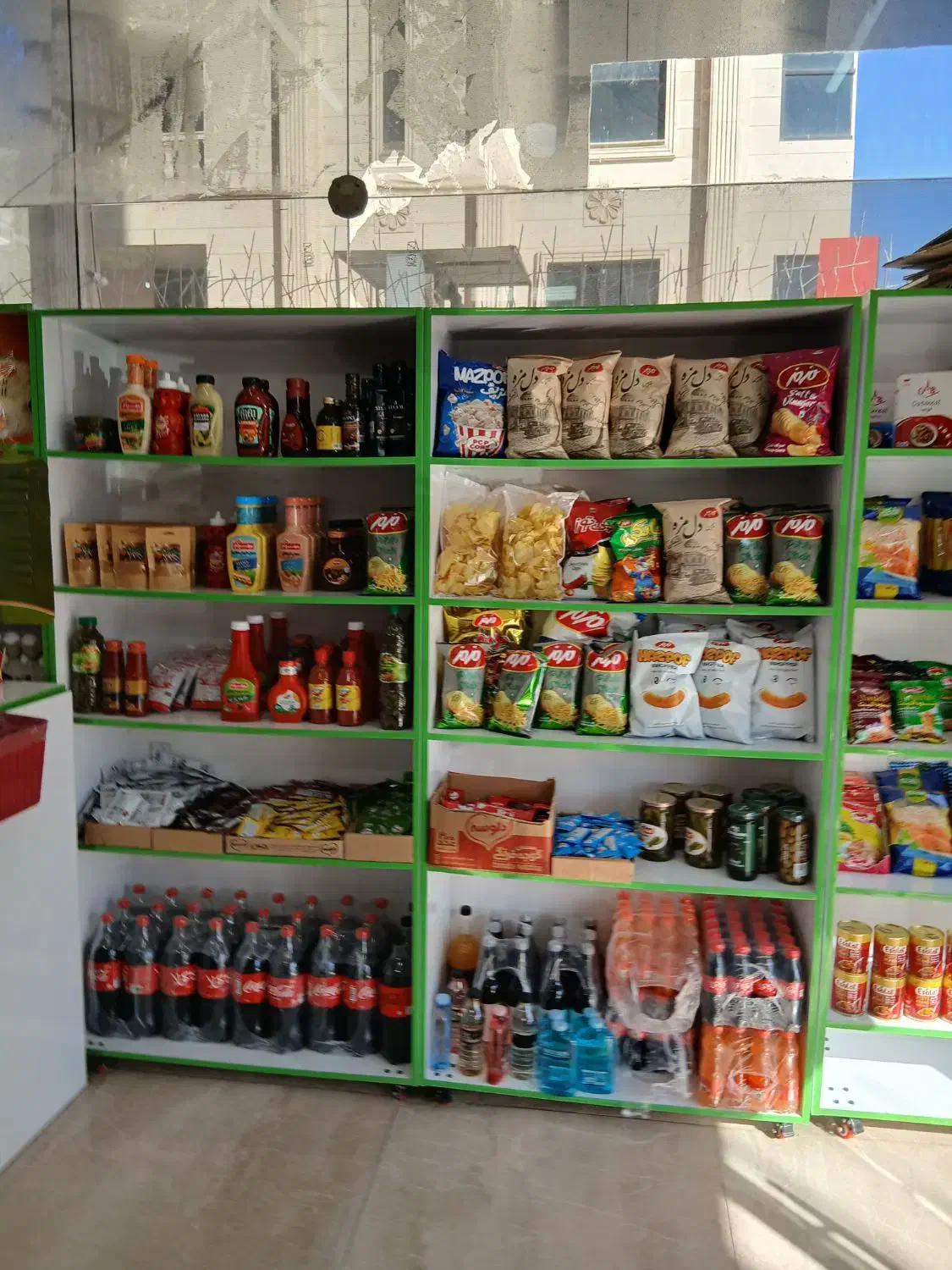 استند و قفسه|فروشگاه و مغازه|پیر بکران, |دیوار