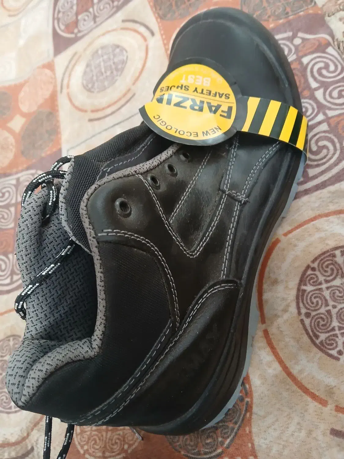 کفش کار|کیف، کفش، کمربند|میناب, |دیوار