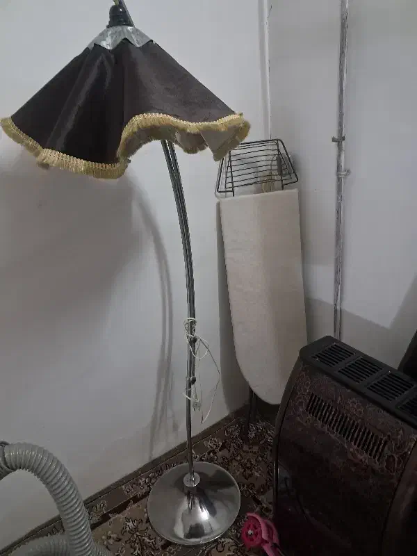 آباژور و میز اتو|چراغ خواب و آباژور|مشهد, ایثارگران|دیوار