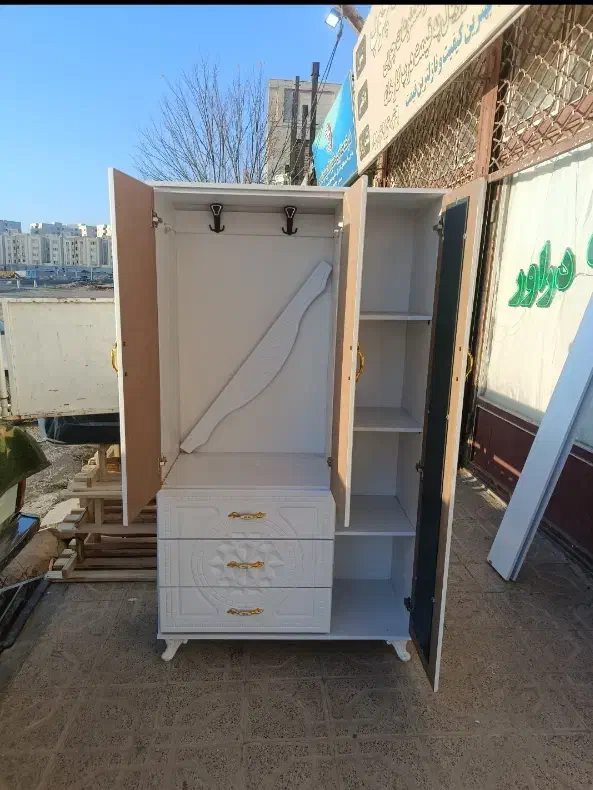 کمد لباس سه درب مدل خطی کرم سنگی با چک 6ماه|جاکفشی، کمد، دراور|زنجان, |دیوار