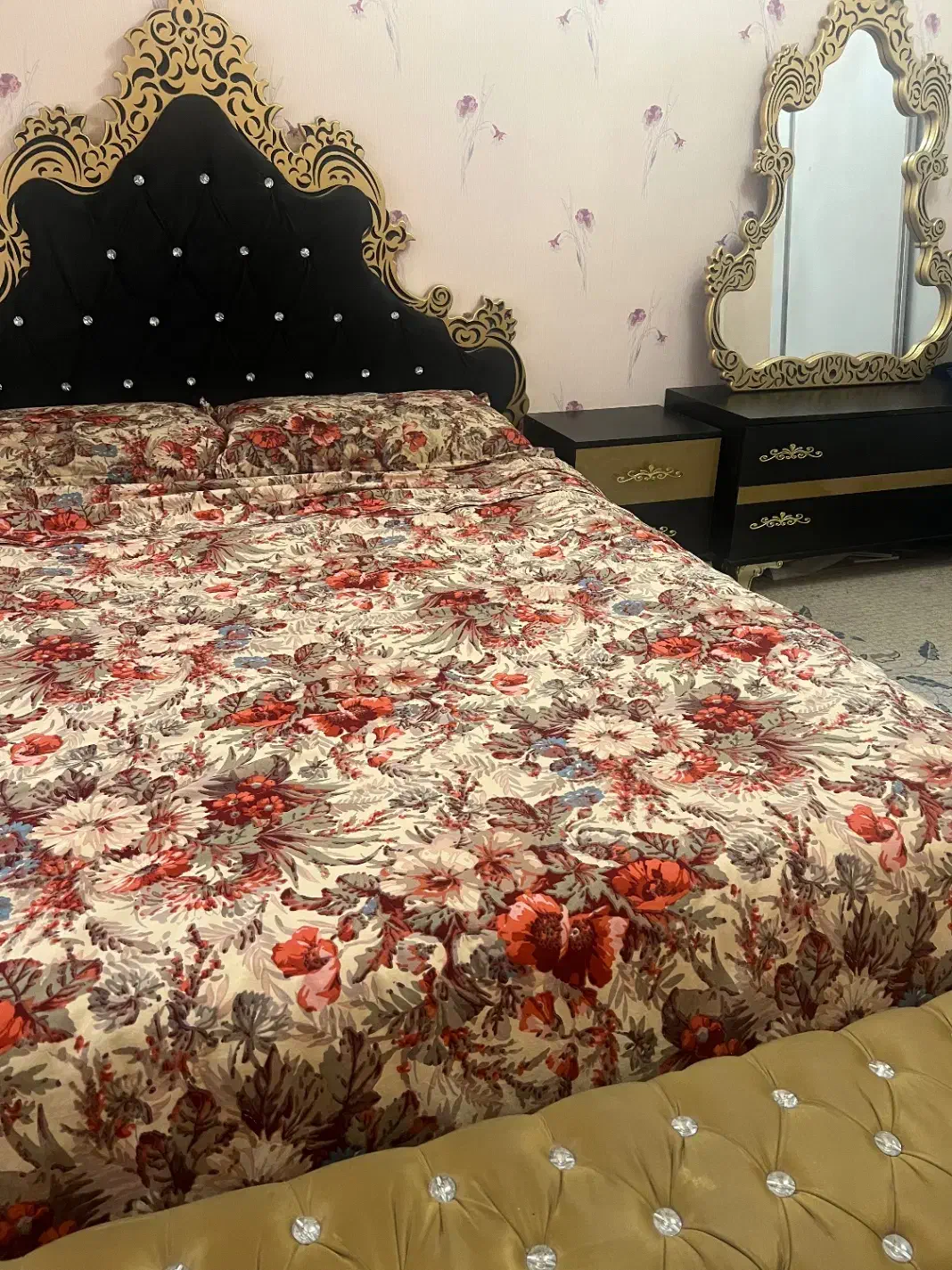 سرویس تخت دو نفره همراه تشک طبی|تخت و سرویس خواب|تبریز, |دیوار