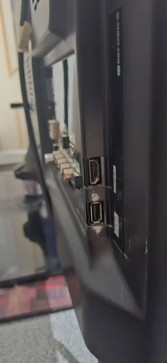 تلویزیون 40 خورده ای اینچ|تلویزیون و پروژکتور|کرج, گلشهر|دیوار