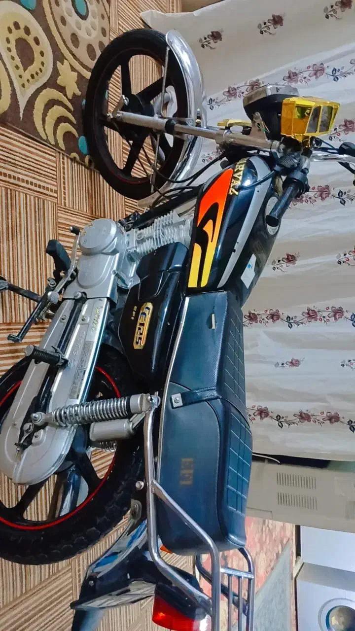 موتور پرواز ۱۲۵|موتورسیکلت|فولادشهر, مسکن مهر فولادشهر|دیوار