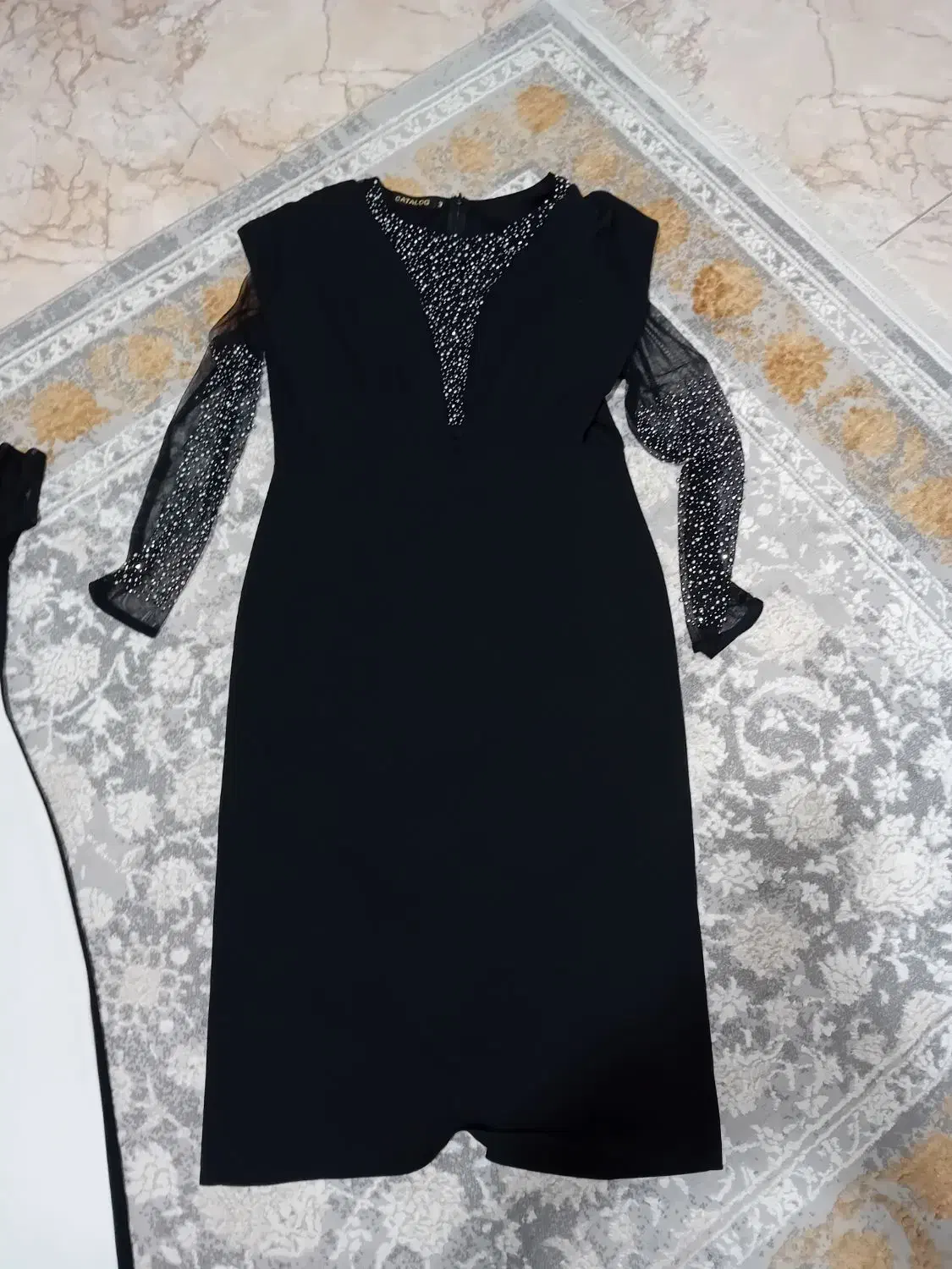 لباس مجلسی|لباس|آستانه اشرفیه, |دیوار