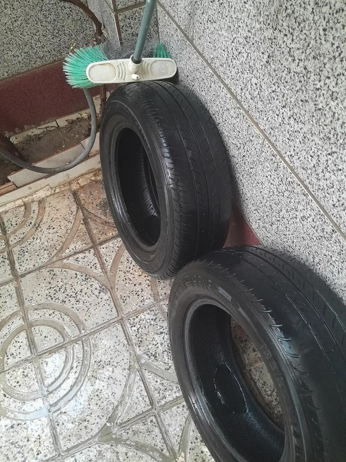 لاستیک ۱۸۵ یزد|قطعات یدکی و لوازم جانبی|اندیشه, شهرک المهدی|دیوار