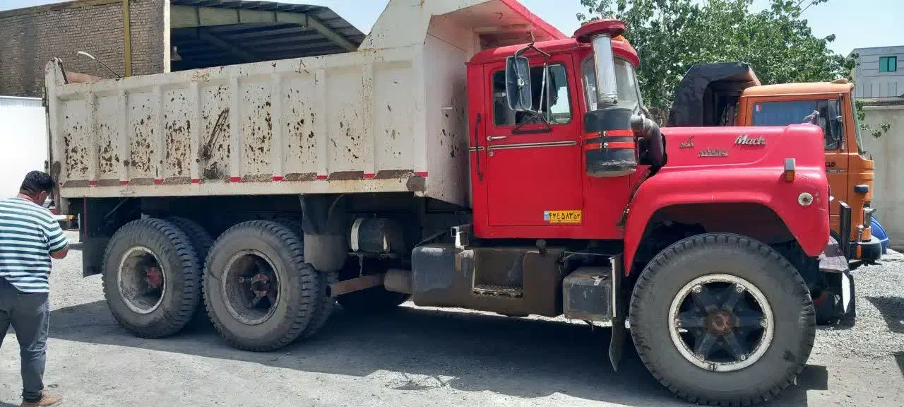 اجاره ماک کمپرسی ۲۶تن|خودرو سنگین|اصفهان, شهرک صنعتی امیرکبیر (شاپور جدید)|دیوار