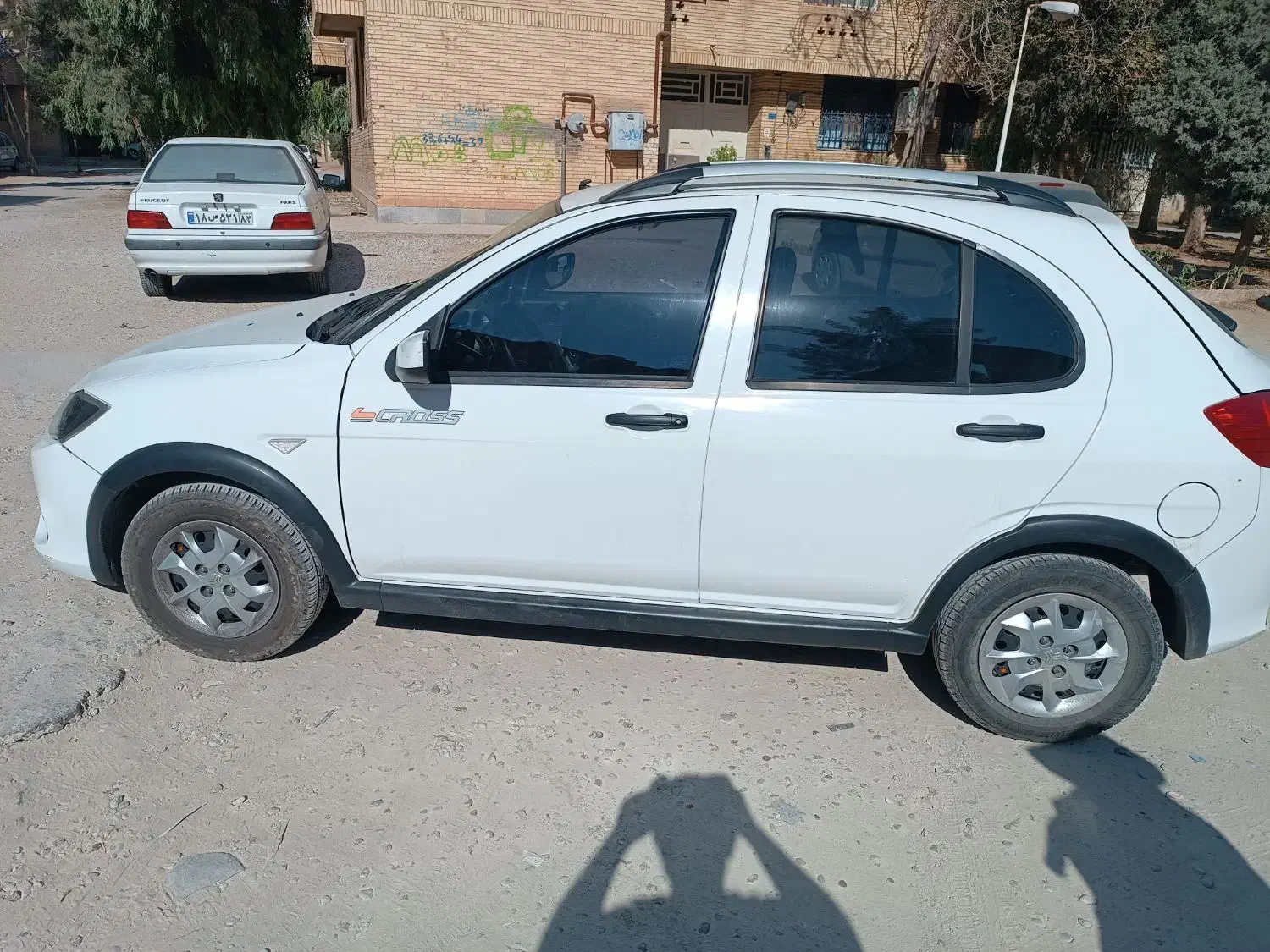 کوییک ساده ۱۴۰۱ سفید فابریک|خودرو سواری و وانت|شیراز, شهرک فرهنگیان|دیوار