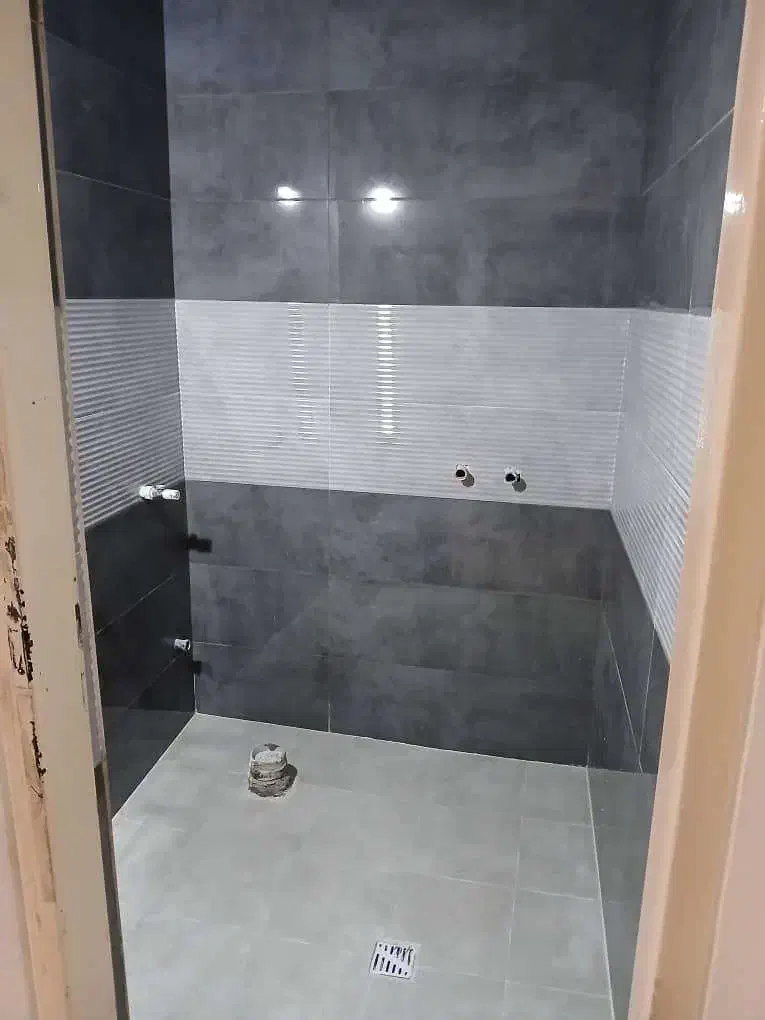 خدمات بنایی ، کاشی کاری  سرامیک  گچ کاری لوله کشی|خدمات پیشه و مهارت|تهران, اسکندری|دیوار