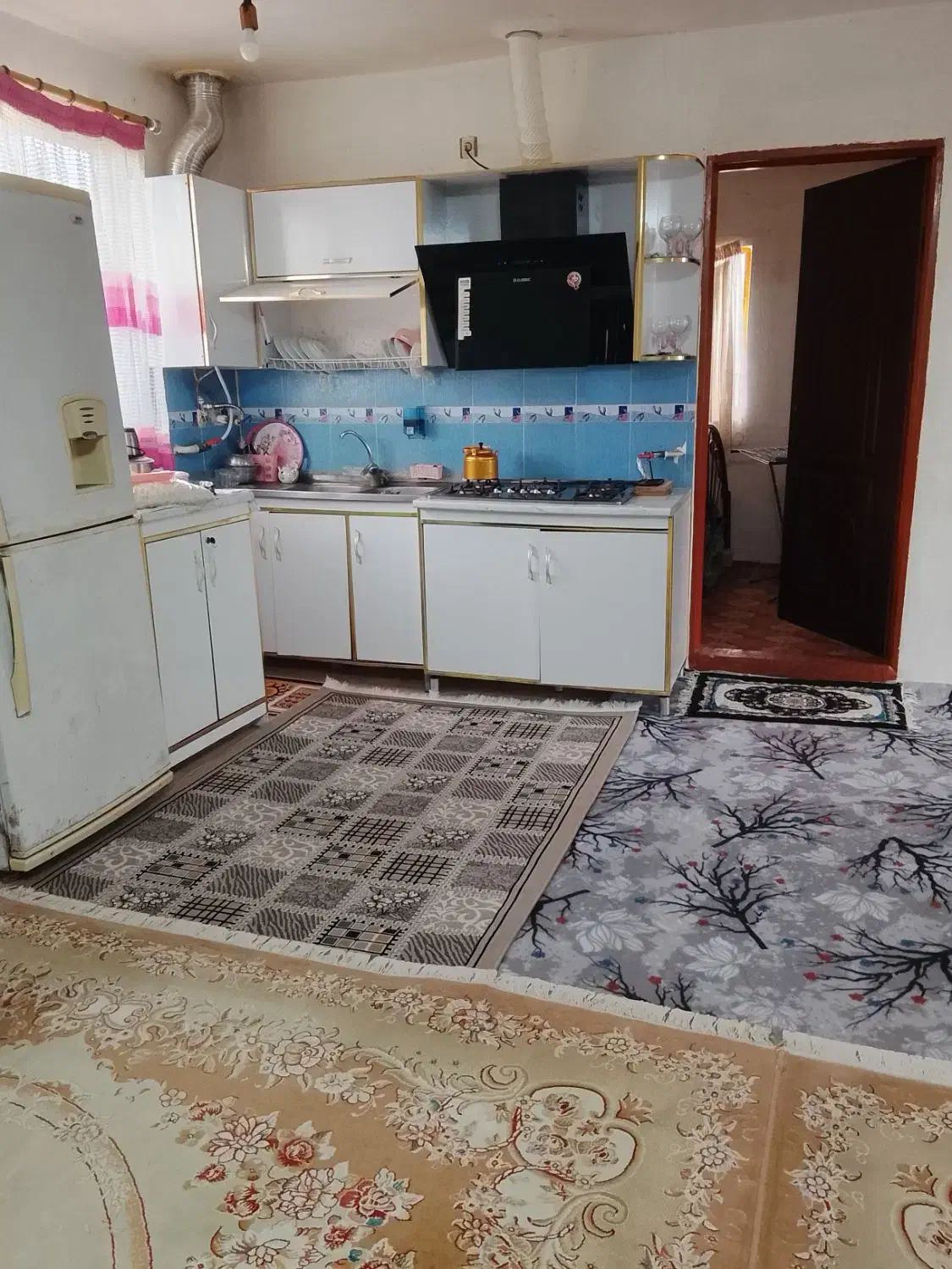 اجاره خانه ویلایی|اجارهٔ کوتاهمدت آپارتمان و سوئیت|شفت, |دیوار