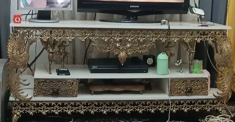 کلکسیون لوازم عتیقه برنجی و مسی دکوری برنجی ومسی|کلکسیون اشیاء عتیقه|رباطکریم, شترخوار|دیوار