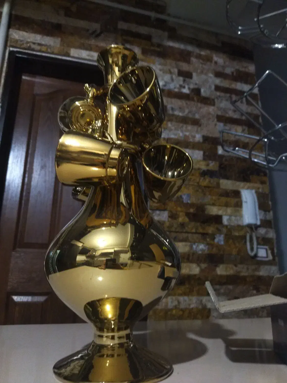 شراب خوری|کلکسیون اشیاء عتیقه|نهاوند, |دیوار