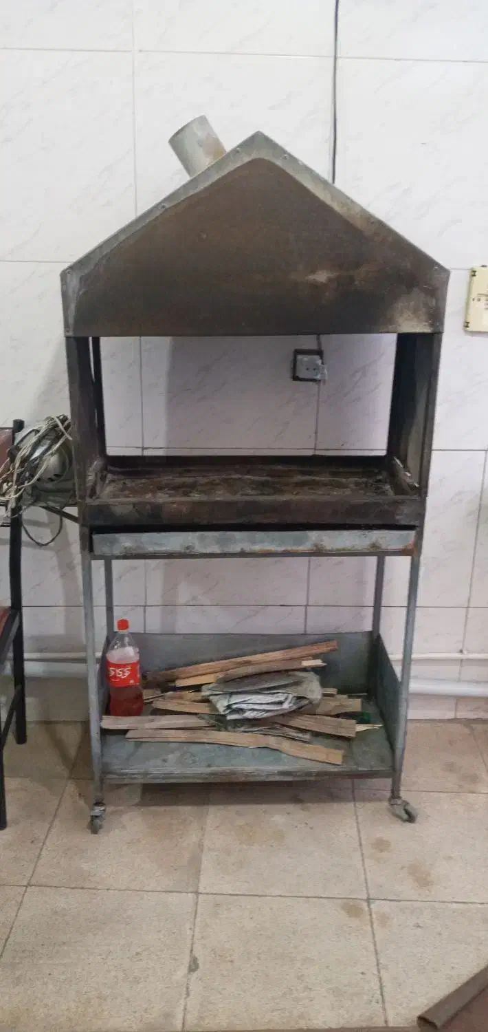 منقل کبابی سنگین|کافیشاپ و رستوران|خوی, |دیوار