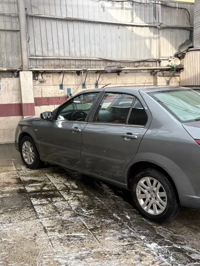 دنا ۱۳۹۴|خودرو سواری و وانت|شیراز, کلاهدوز|دیوار