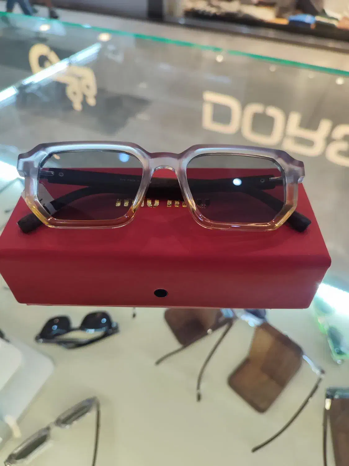 عینک پولاریزه کربن قیمت مناسب|زیورآلات و اکسسوری|تهران, باشگاه نفت|دیوار