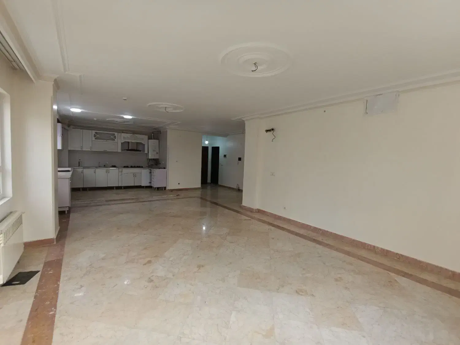 اجاره سه خواب138 متری دلباز صیاد1 ویو‌ دار