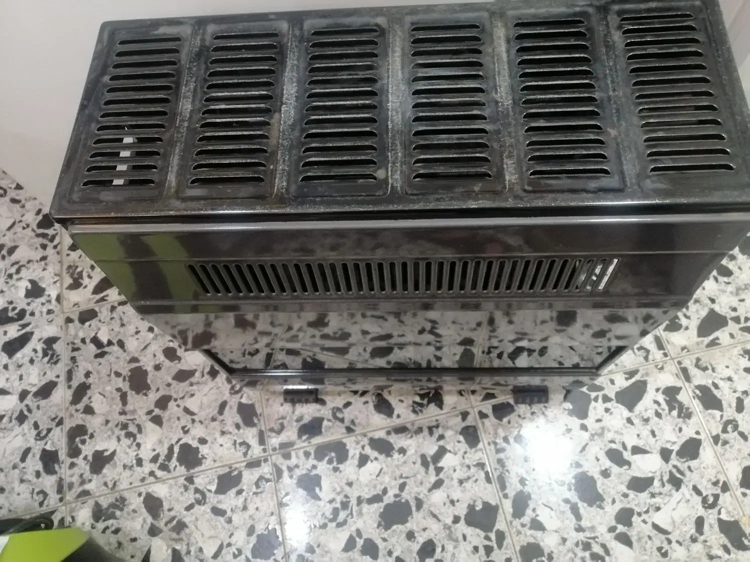 بخاری ادونیس|بخاری، هیتر، شومینه|میانه, |دیوار