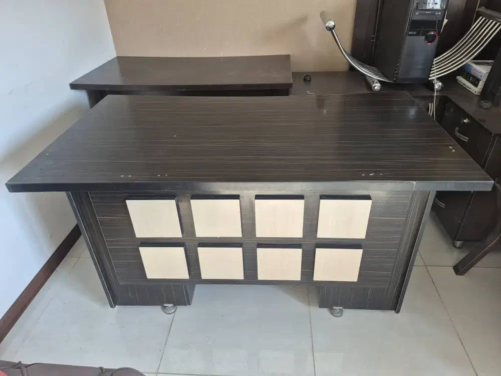 میز و فایل وصندلی اداری|دفتر کار|مشهد, نیروی هوایی|دیوار