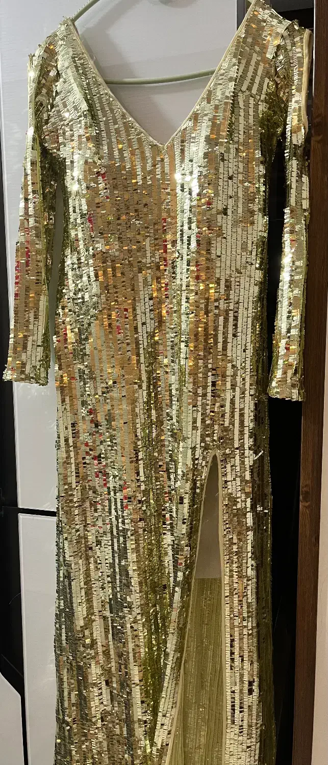 پیرهن ماکسی مجلسی|لباس|هشتگرد, فاز ۱ مهستان|دیوار