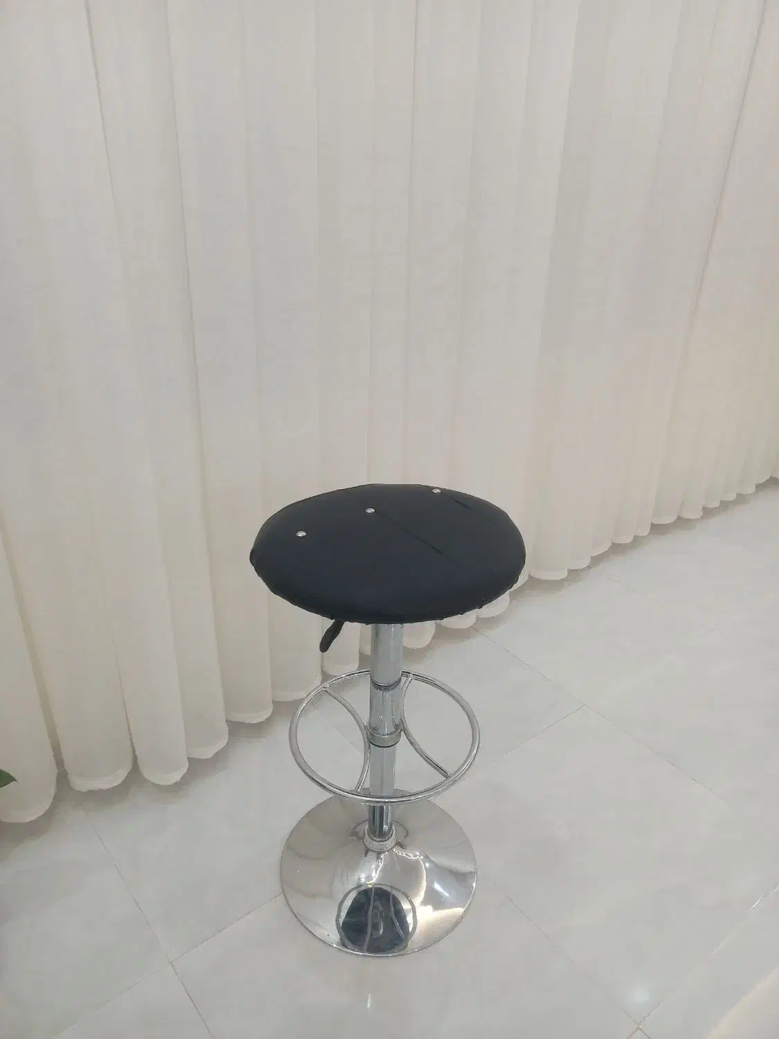 صندلی|صندلی و نیمکت|ساوه, |دیوار