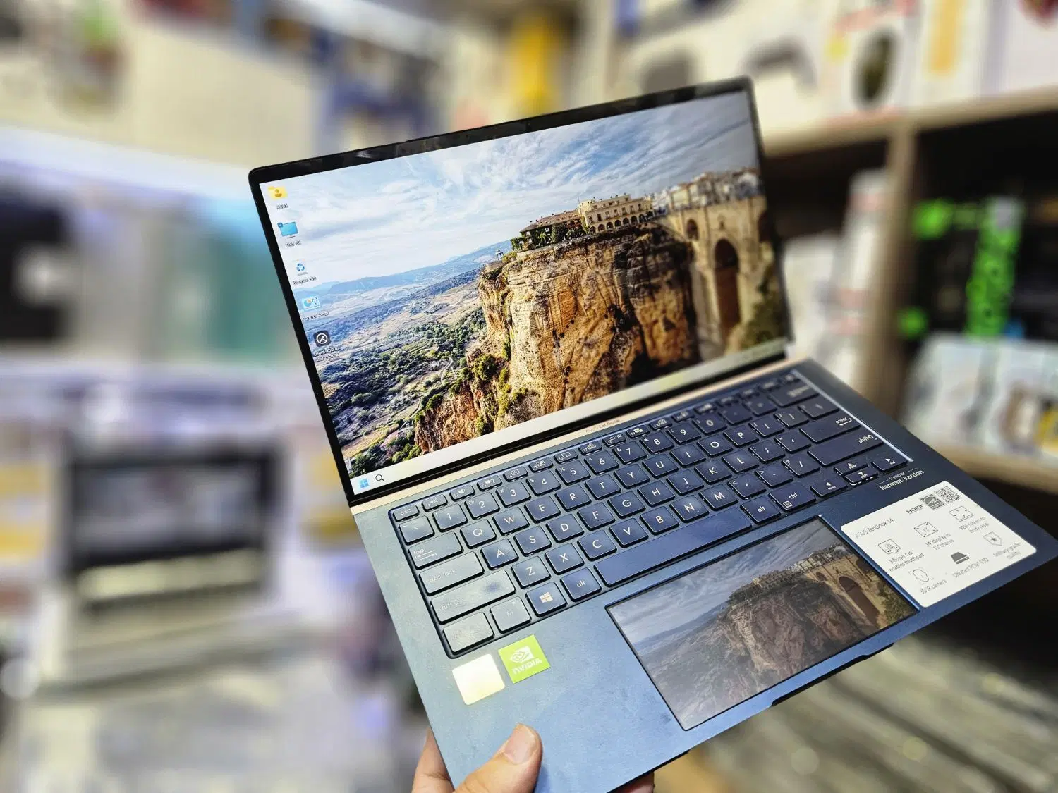 ASUS zen book نسل ۱۰ با گرافیک مجزا|رایانه همراه|کرمانشاه, |دیوار