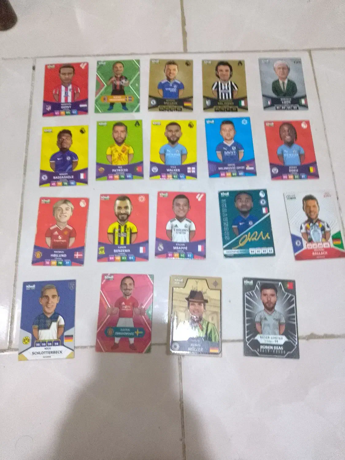 کیمدی با قیمت مناسب مینی فیگور اشنایون|اسباببازی بچه|رشت, جماران|دیوار