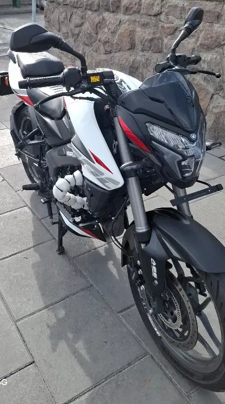 ns200|موتورسیکلت|تهران, حکیمیه|دیوار