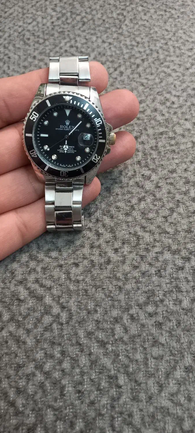 ساعت رولکس|ساعت|پردیس, فاز ۴|دیوار