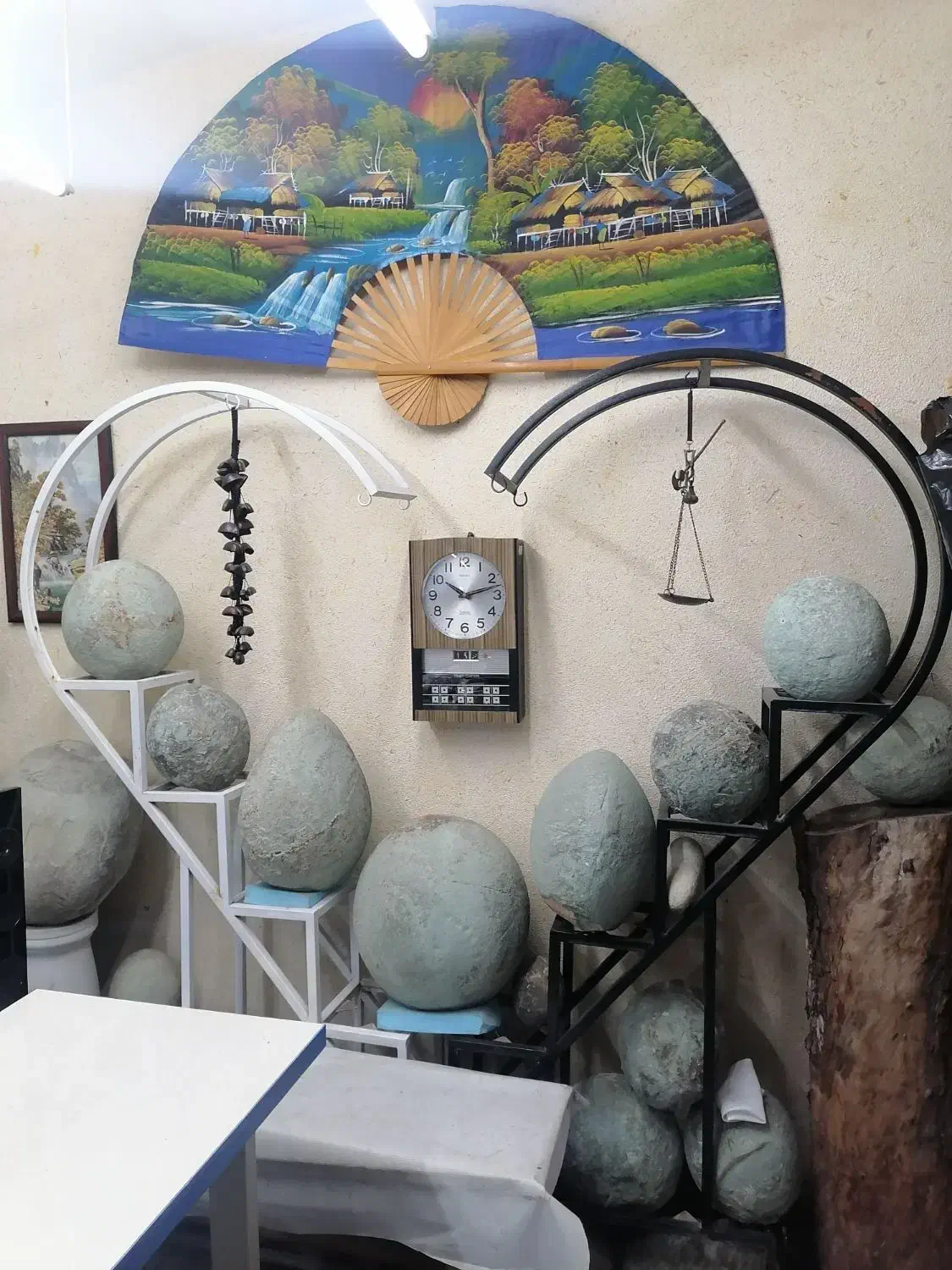 سنگهای باستانی گرد کاملاً طبیعی|صنایع دستی و سایر لوازم تزئینی|پردیس, فاز ۱۱|دیوار