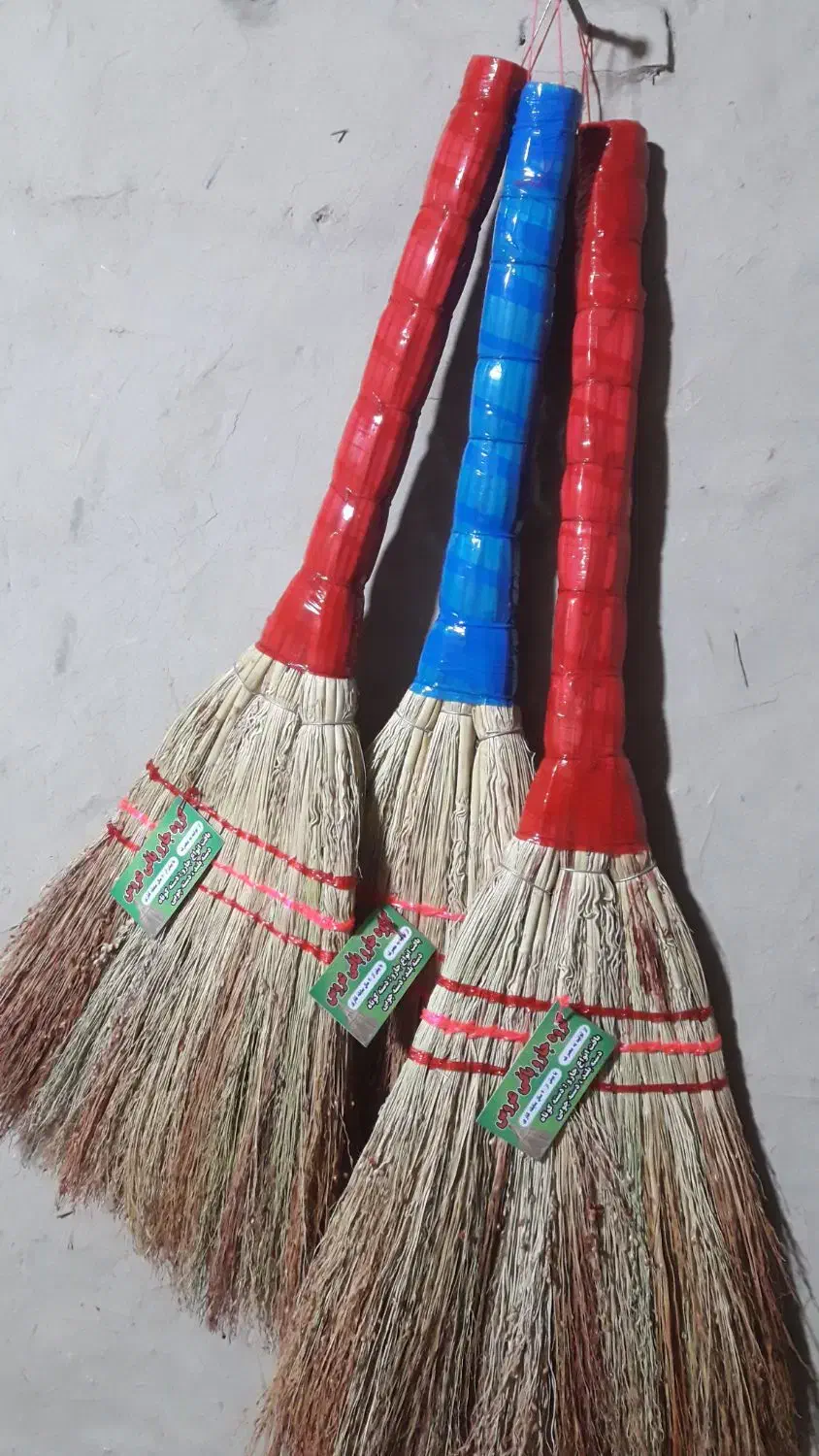 جاروسنتی بادسته ی چوبی|لوازم نظافت|توتکابن, |دیوار