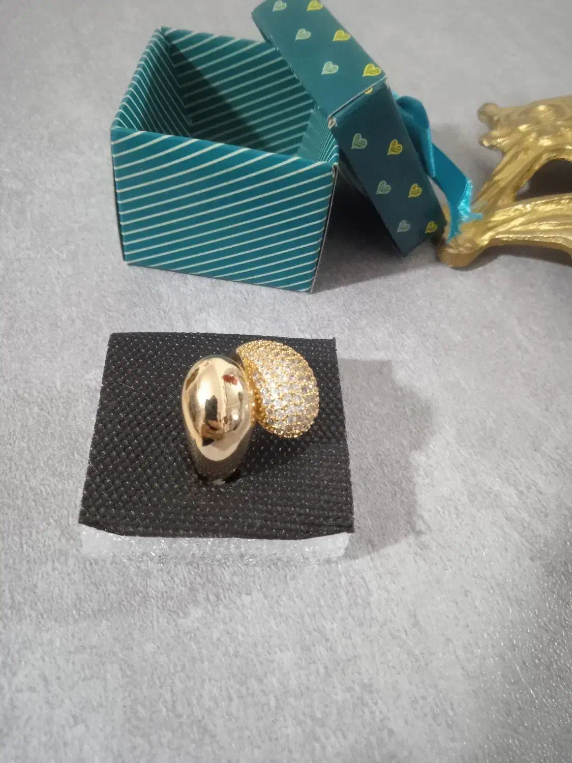 انگشتر طلاروس|بدلیجات|سرعین, |دیوار