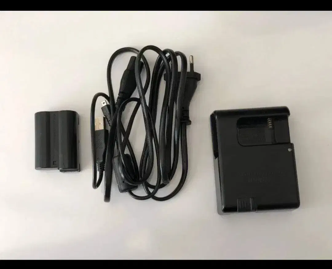 دوربین نیکون7200|دوربین عکاسی و فیلم‌برداری|شهرکرد, |دیوار