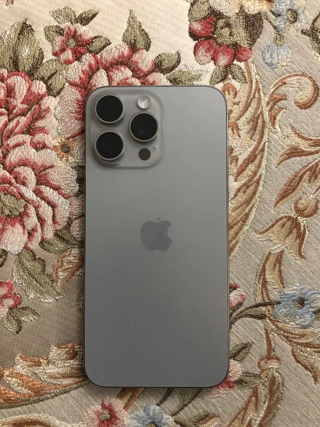 iPhone 15 pro max آیفون مشابه نو|موبایل|اراک, |دیوار