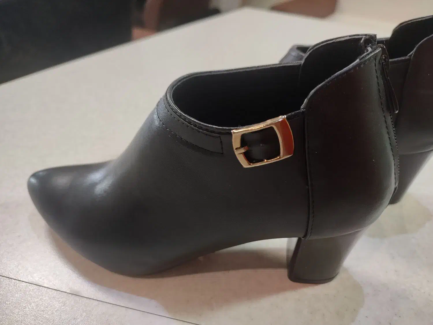 چرم پا خوری شیک سایز۴۰|کیف، کفش، کمربند|ارومیه, |دیوار