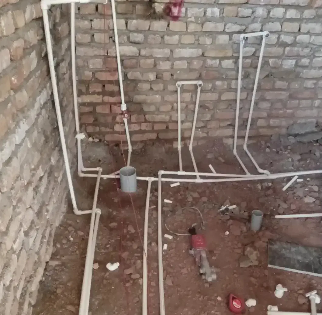 لوله کشی آب و فاضلاب|خدمات پیشه و مهارت|خاش, |دیوار