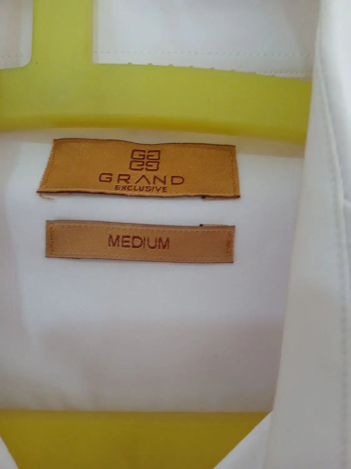 پیرهن پاپیون خور|لباس|مسجد سلیمان, |دیوار