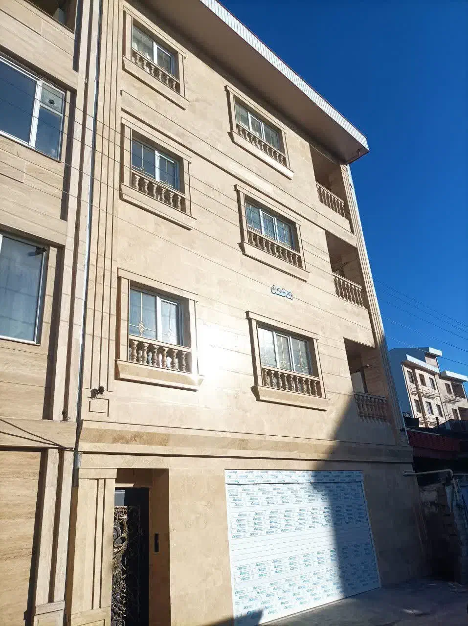 اپارتمان چهار راه حشمت طبقه 1|فروش آپارتمان|رشت, منظریه|دیوار