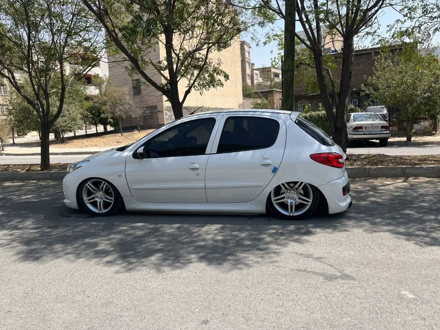 ۲۰۷ سقف فلز  tu5 مدل ۱۴۰۴|خودرو سواری و وانت|خرم‌آباد, |دیوار